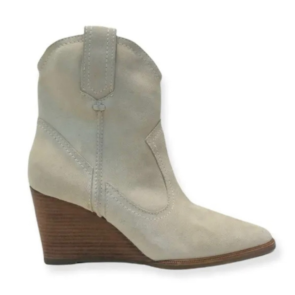 Aquatalia cream/beige suede western / cowboy wedge ankle boot size 6